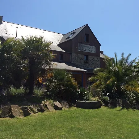Domaine De La Barbinais 2*